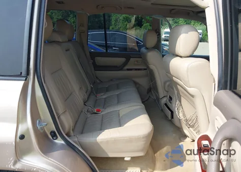 2006 Toyota Land Cruiser V8 z USA, uszkodzony, nr VIN JTEHT05J162091395